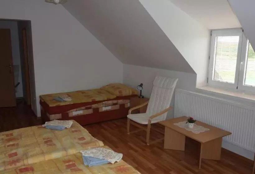 Majatalo Penzion Slávka