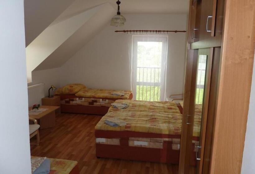 펜션 Penzion Slávka