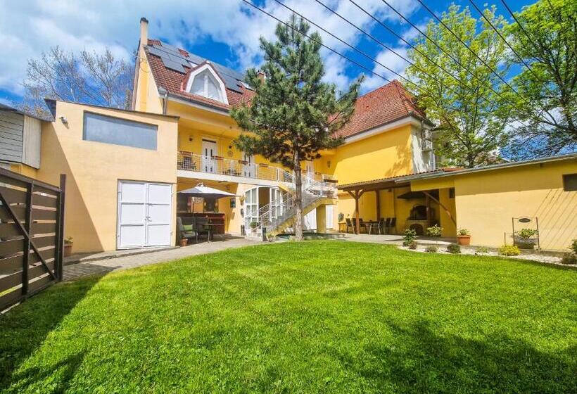 膳宿费 Weinberger Vendégház