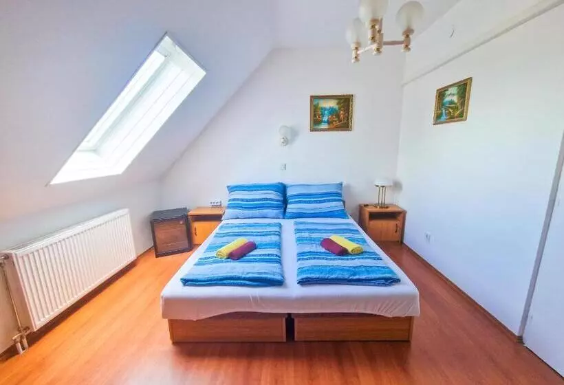 Majatalo Weinberger Vendégház