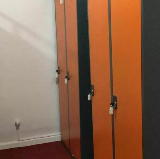 70 A Hostel   Adults Only