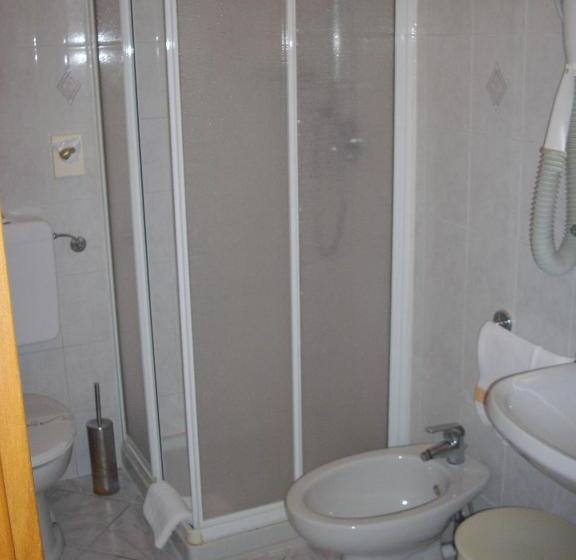 فندق Ristorante Albergo Roma