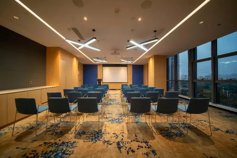 ホテル Holiday Inn Express Huaibei City Center By Ihg