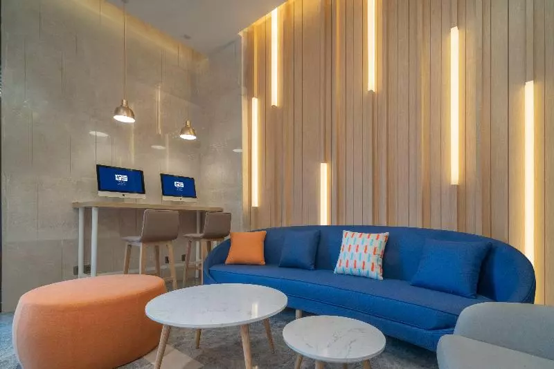 ホテル Holiday Inn Express Huaibei City Center By Ihg