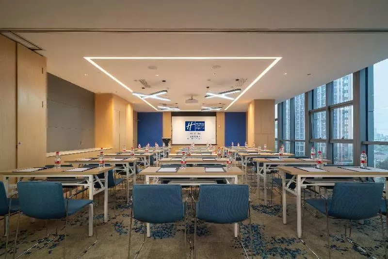ホテル Holiday Inn Express Huaibei City Center By Ihg