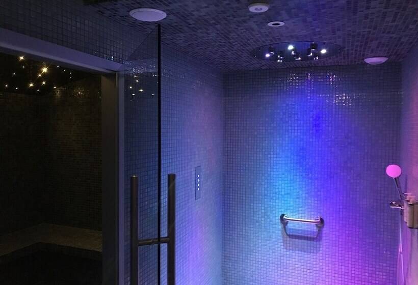 هتل La Villa Port D Antibes & Spa