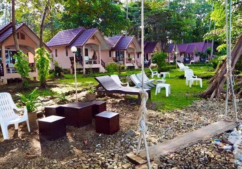 Hotelli Sea Flower Resort