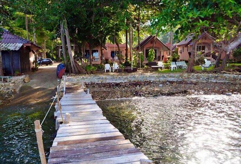 호텔 Sea Flower Resort