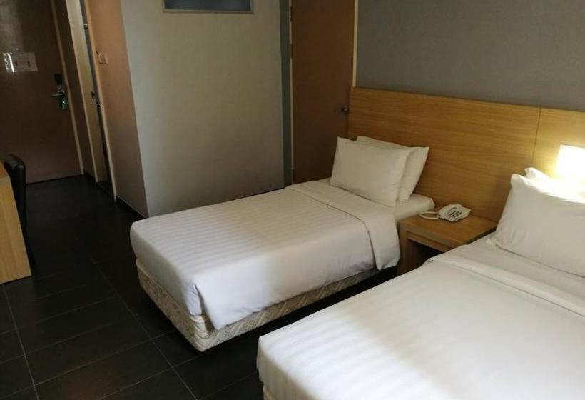 فندق Seri Perkasa