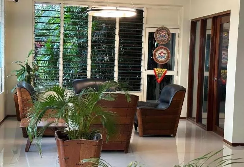 Hotelli Victoria Palms