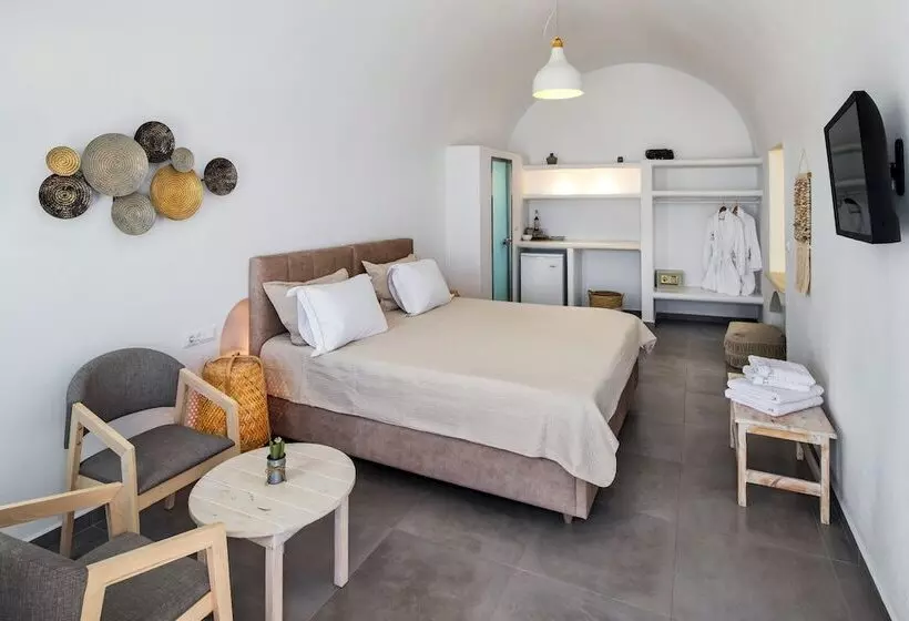 Hotelli Villa Thiranthemis   Adults Only