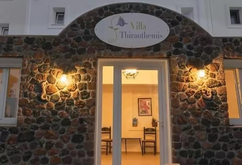 Hotelli Villa Thiranthemis   Adults Only