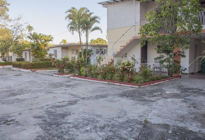 هتل Villas Anacaona