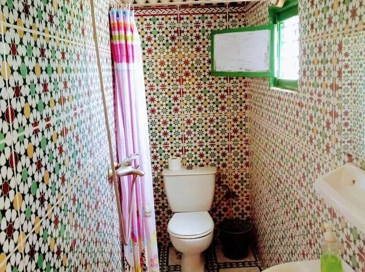 Riad Chao Mama Guesthouse   Hostel