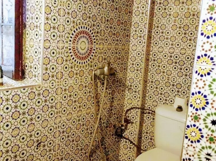 Riad Chao Mama Guesthouse   Hostel