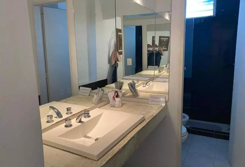 Aamiaismajoitus (B&B) Hospedaje De La Costa