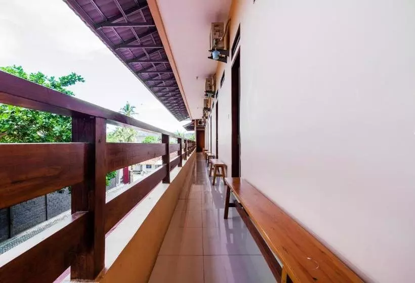 Hotel Capital O 3142 Bright