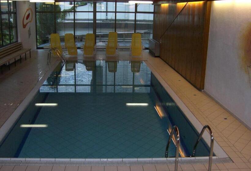 ホテル Komperdell