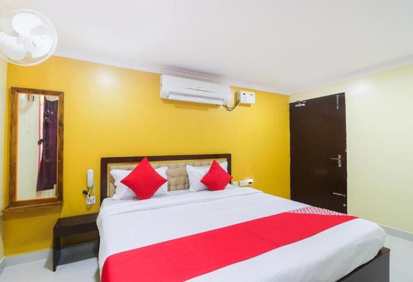 Hotel Oyo 67672 Devi Residency
