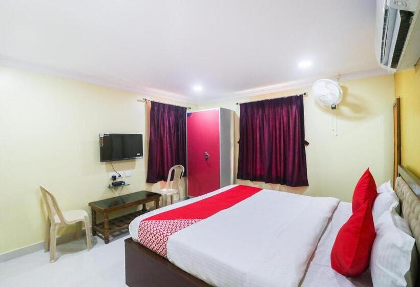 Hotel Oyo 67672 Devi Residency
