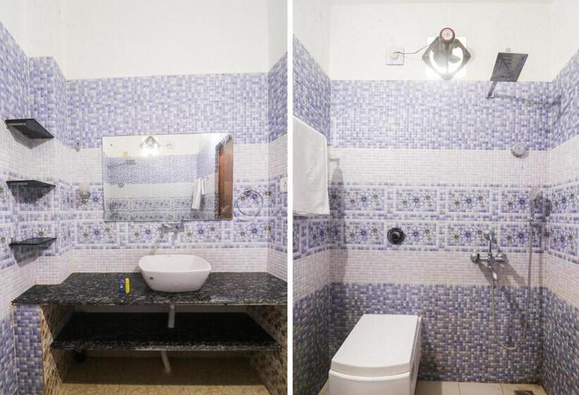 Hotel Oyo 67672 Devi Residency