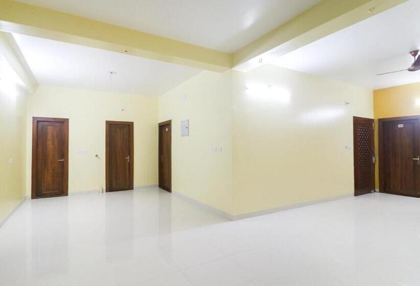 Hotel Oyo 67672 Devi Residency