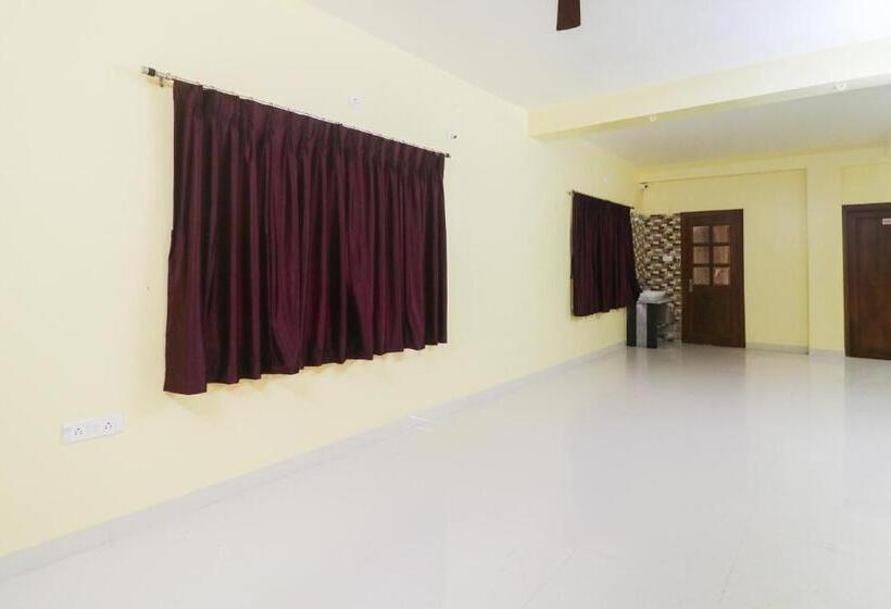 Hotel Oyo 67672 Devi Residency