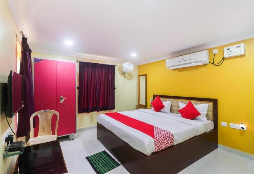 Hotel Oyo 67672 Devi Residency