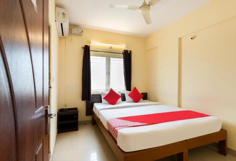 호텔 Oyo 69232 Sr Ankura Residency