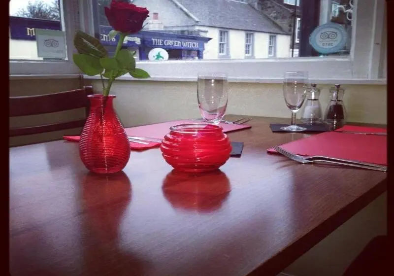 Aberdour Hotel, Stables Rooms & Beer Garden
