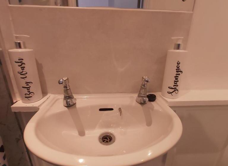 Bed and Breakfast St Albans Guest House, Dover