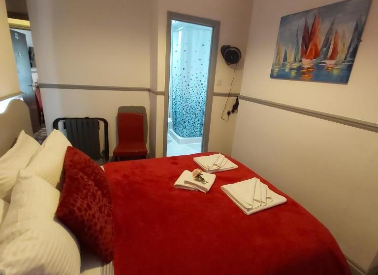 Bed and Breakfast St Albans Guest House, Dover