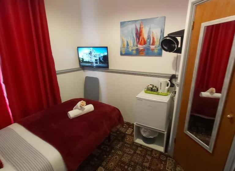 Bed and Breakfast St Albans Guest House, Dover