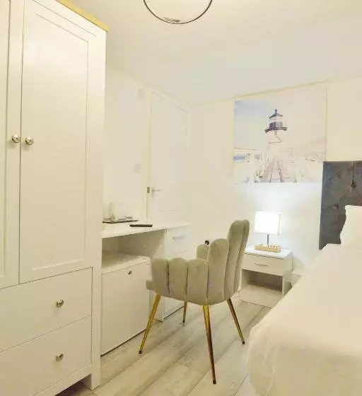 Hotelli Anchor Guest House