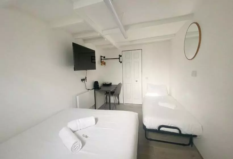 Hotelli Anchor Guest House