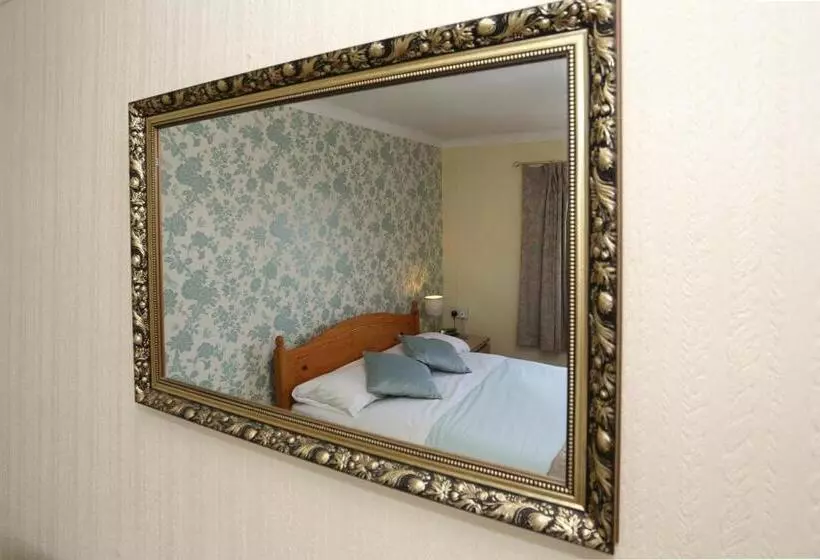 Dorset Hotel, Isle Of Wight