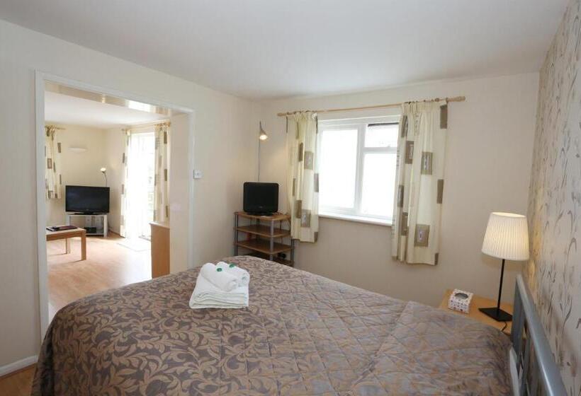 Dorset Hotel, Isle Of Wight