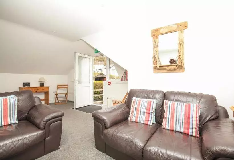 Отель Driftwood Spars