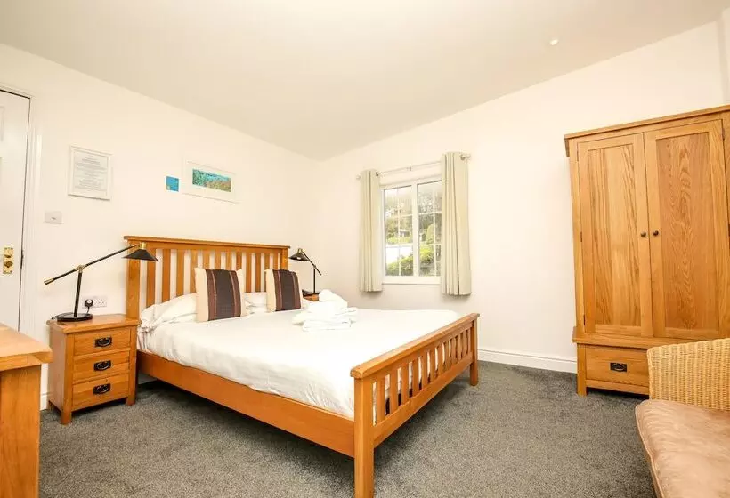 Отель Driftwood Spars