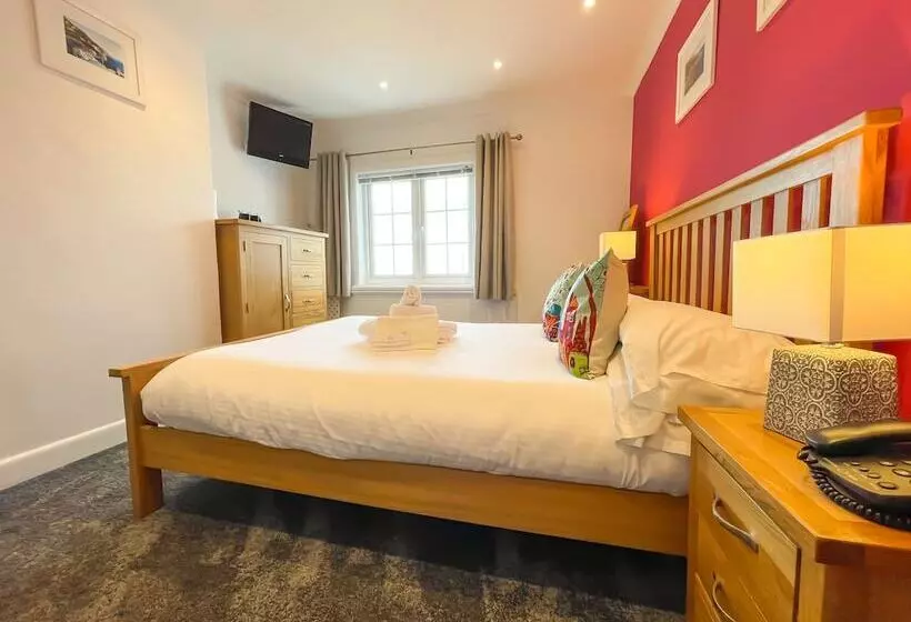 Отель Driftwood Spars