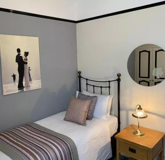 בית מלון כפרי Glendower House