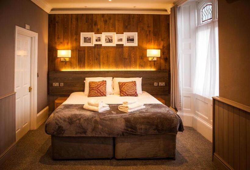 בית מלון כפרי Heywood Spa