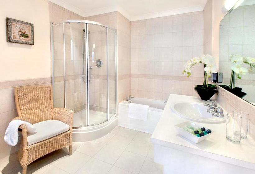 Отель Kingsway  Cleethorpes