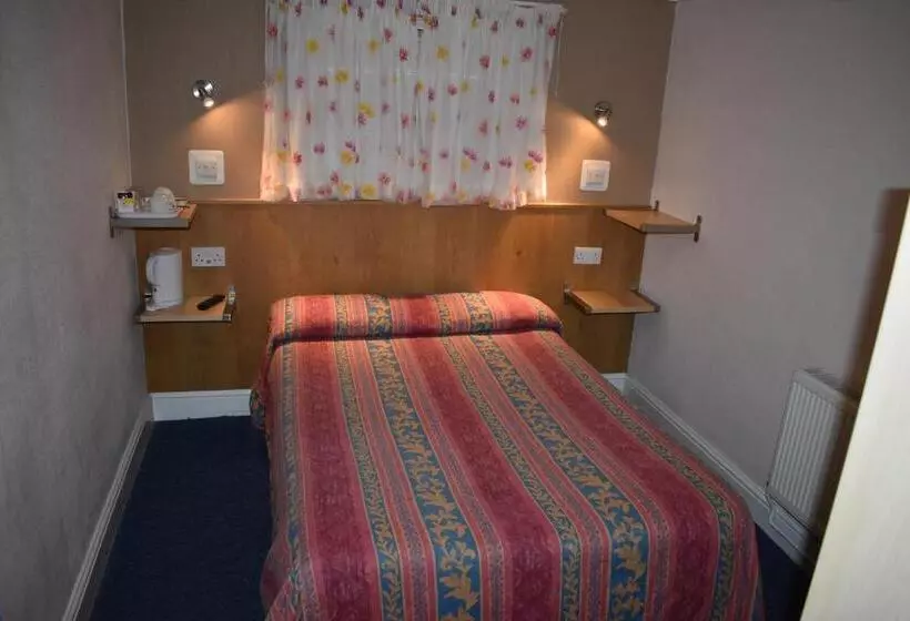 בית מלון כפרי Macdonald