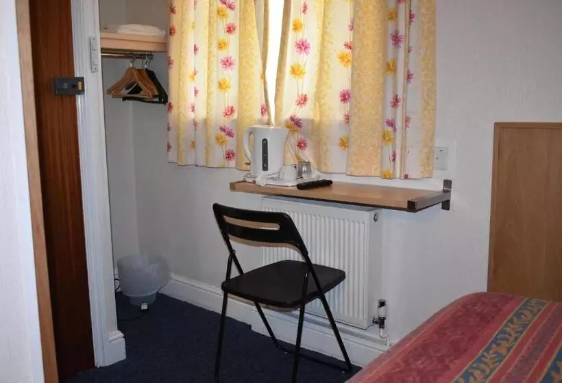 בית מלון כפרי Macdonald