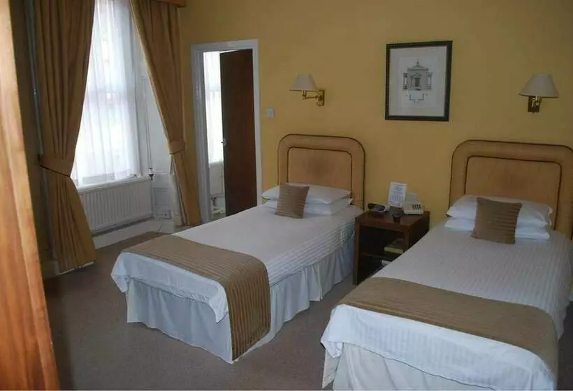 酒店 The New County