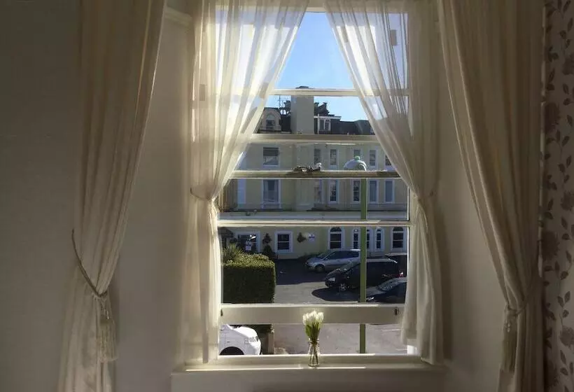 酒店 Newburgh Guesthouse