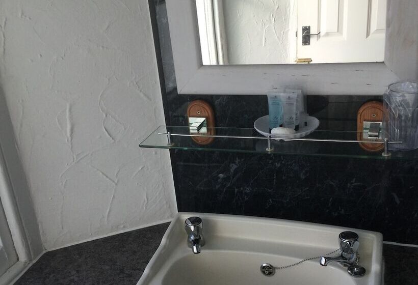 Hotell Newburgh Guesthouse