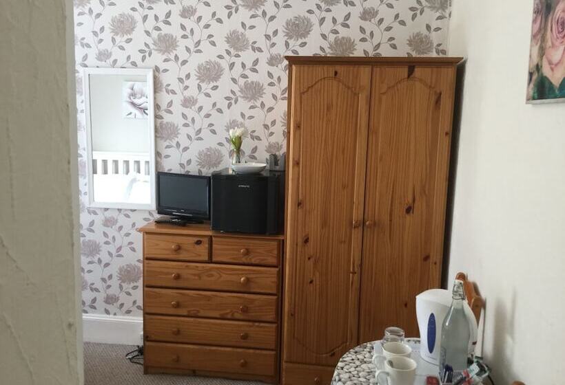 Hotell Newburgh Guesthouse