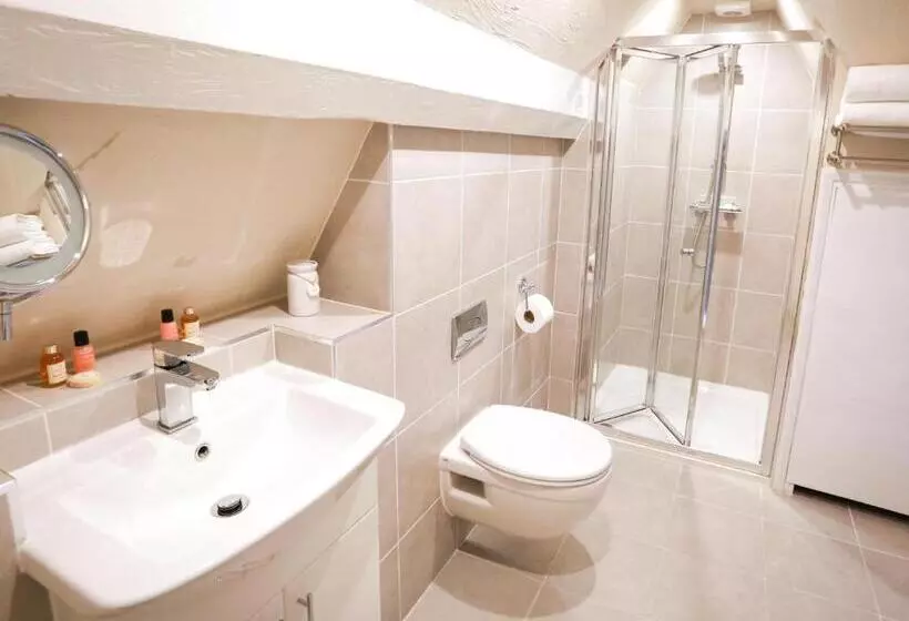 Отель The Chocolate Box